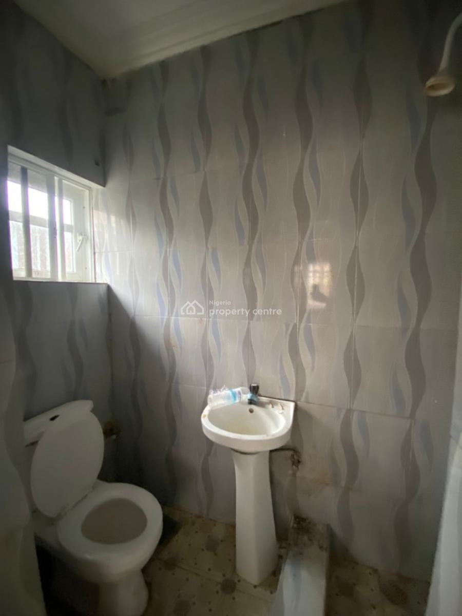 Super Affordable 2 Bedroom Apartment, United Estate Axis, Sangotedo, Ajah, Lagos, Flat / Apartment for Rent