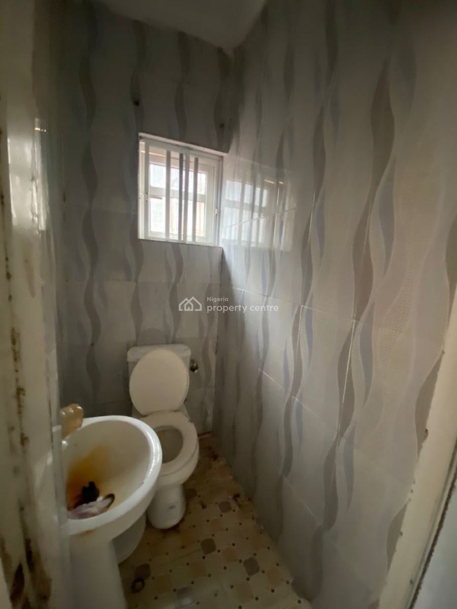 Super Affordable 2 Bedroom Apartment, United Estate Axis, Sangotedo, Ajah, Lagos, Flat / Apartment for Rent