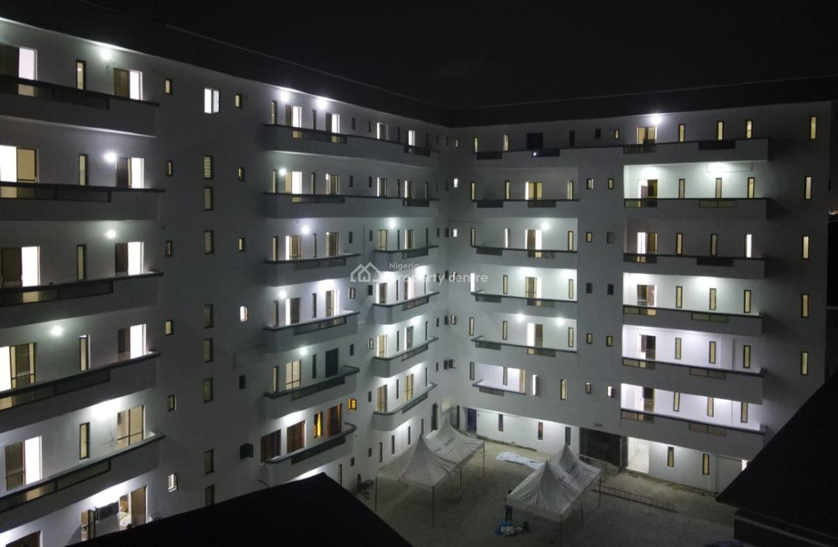 Luxury 3 Bedroom Apartment, Chevron Drive, Lekki, Lagos, Block of Flats for Sale