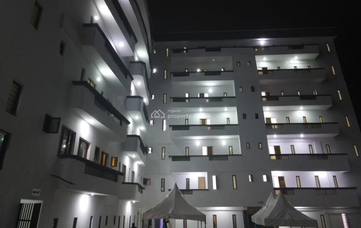 Luxury 3 Bedroom Apartment, Chevron Drive, Lekki, Lagos, Block of Flats for Sale