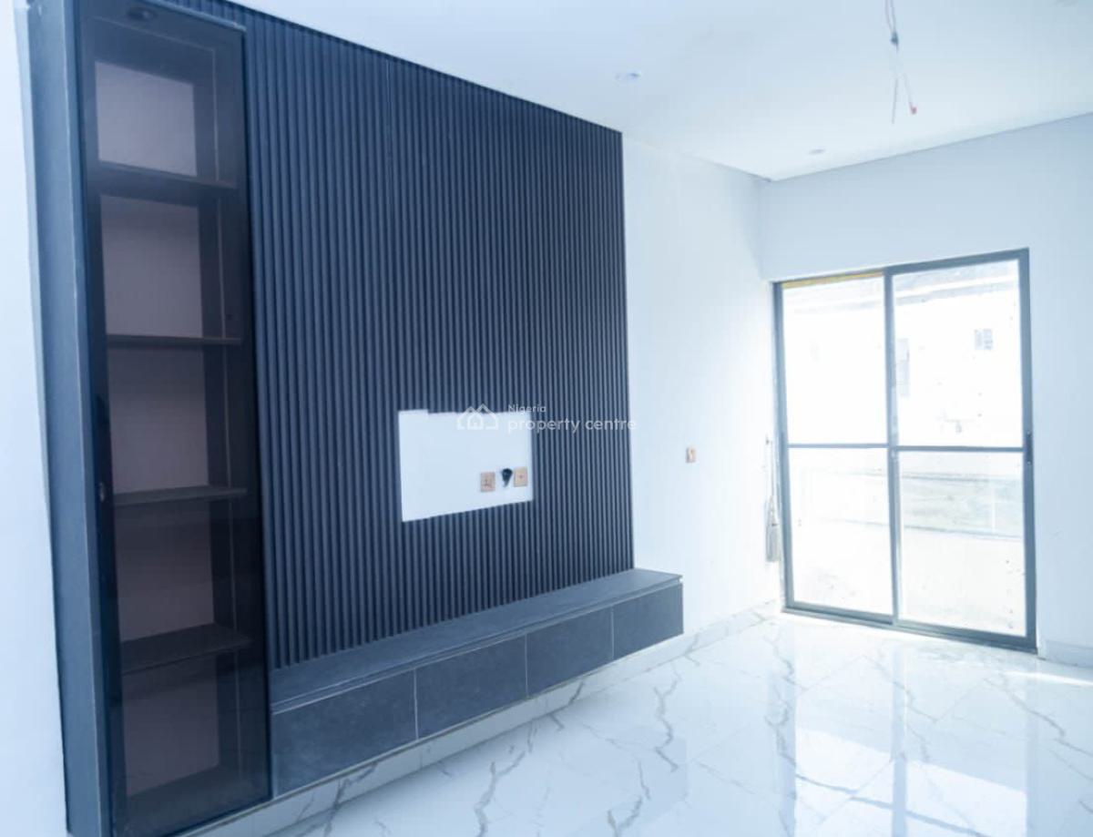 Luxury 3 Bedroom Apartment, Chevron Drive, Lekki, Lagos, Block of Flats for Sale