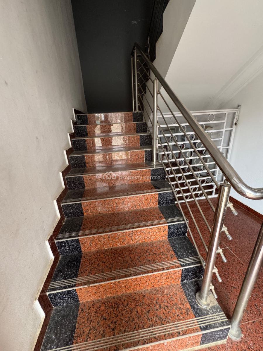 Luxurious 3bedroom Flat with a Room Bq in a Serene Quite Neighborhood, Jahi, Jahi, Abuja, Flat / Apartment for Rent