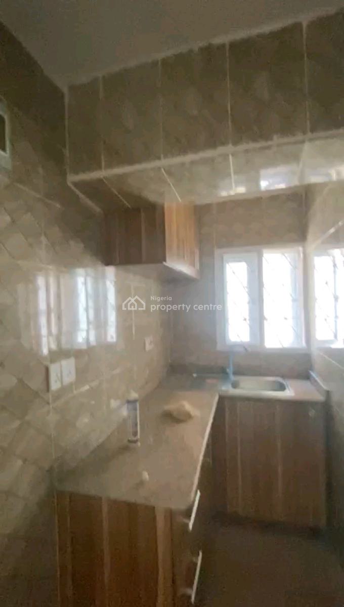 Standard Miniflat, Anthony, Maryland, Lagos, Mini Flat (room and Parlour) for Rent