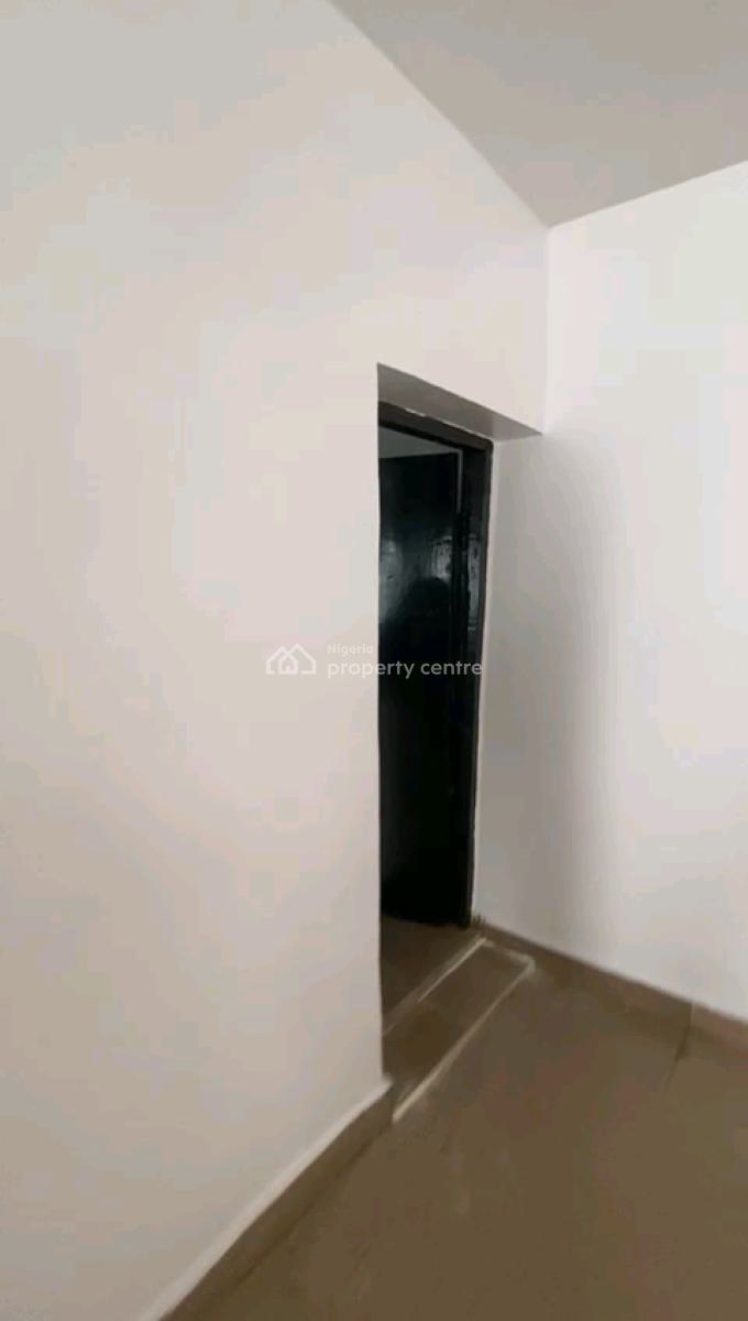Standard Miniflat, Anthony, Maryland, Lagos, Mini Flat (room and Parlour) for Rent