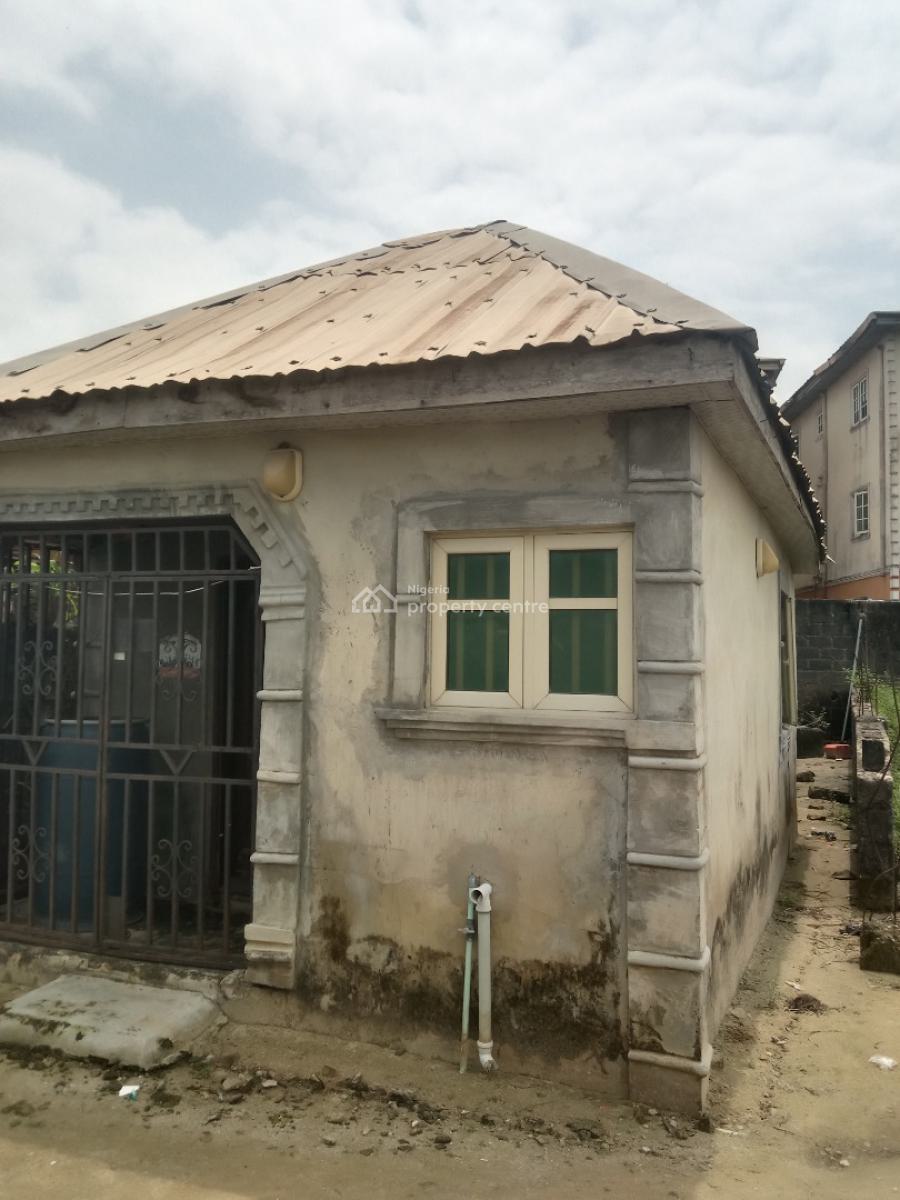 Room and Parlor an Self-con Downstairs, Badore Road at Westwood Estate, Ajah, Lagos, Detached Bungalow for Sale