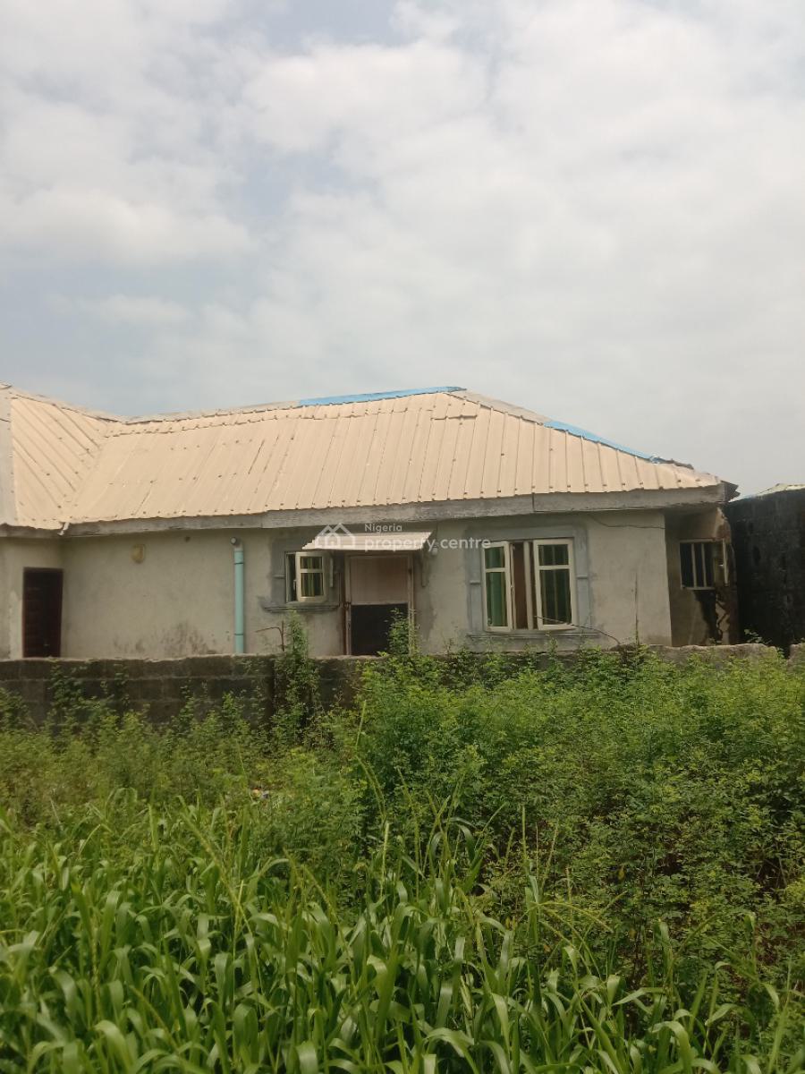 Room and Parlor an Self-con Downstairs, Badore Road at Westwood Estate, Ajah, Lagos, Detached Bungalow for Sale
