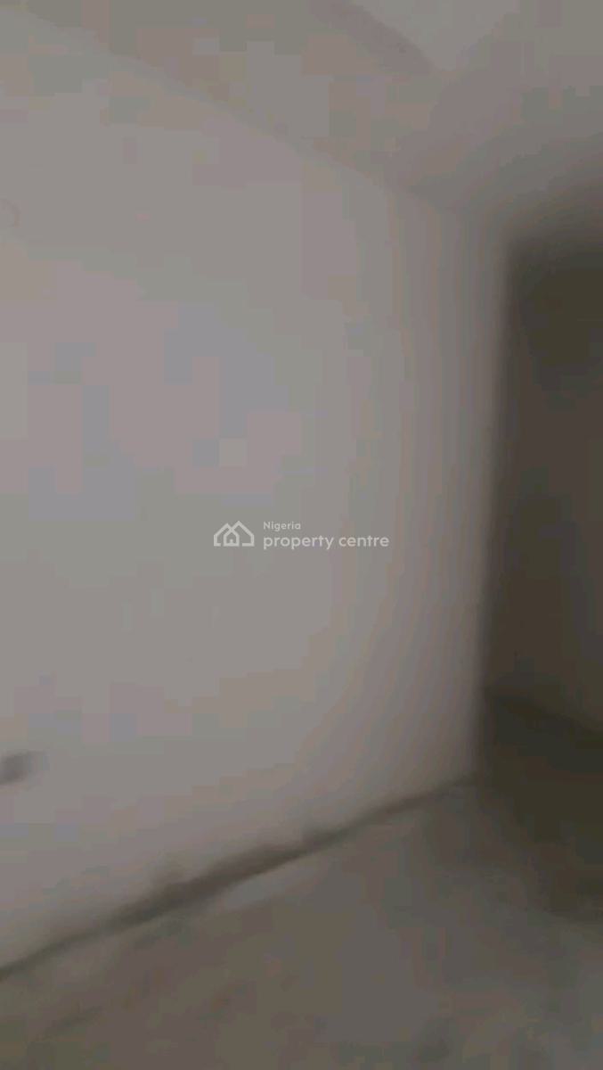 a Decent and Standard Miniflat, Groundfloor with 1toilet and Bath, Off Market Street, Shomolu, Lagos, Mini Flat (room and Parlour) for Rent