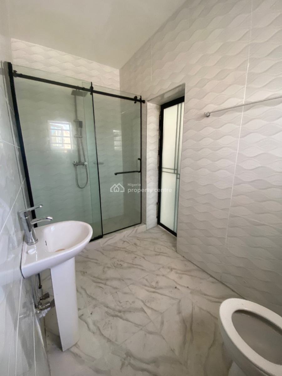 Magnificent Two Bedroom Apartment, Ogombo, Ajah, Lagos, Flat / Apartment for Rent