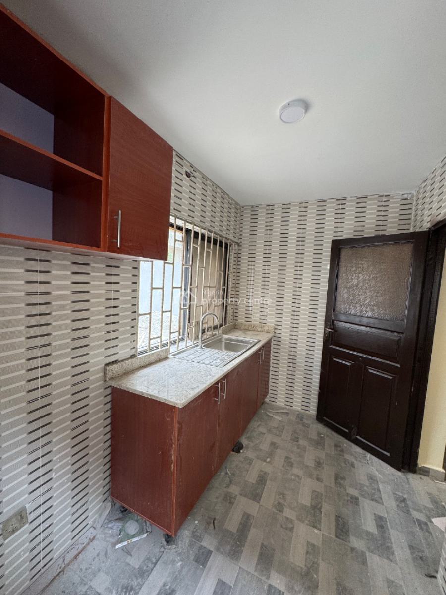 2 Bedroom Flat, Thomas Estate, Ajah, Lagos, Flat / Apartment for Rent