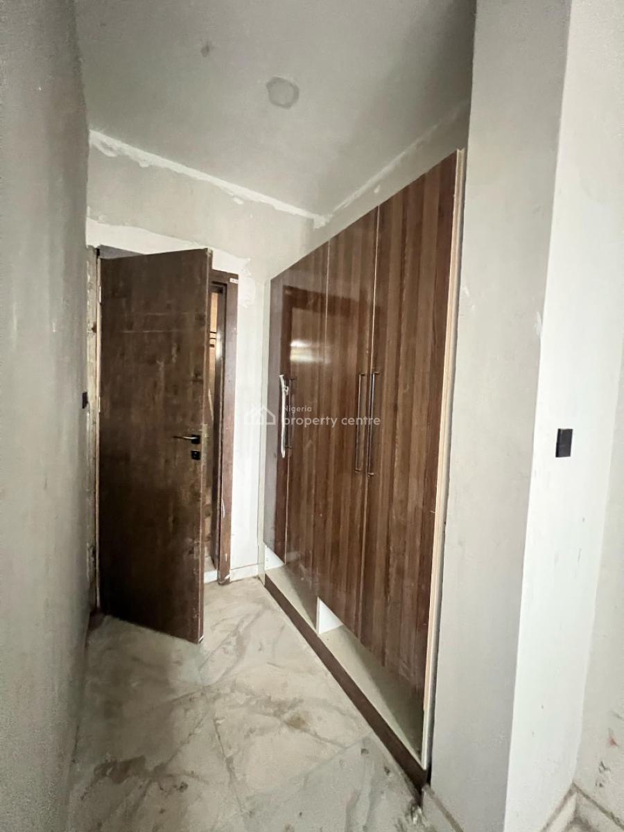 Pristine 2 Bedroom Apartment in Well Planned Location, Ikate Elegushi, Lekki, Lagos, Flat / Apartment for Sale