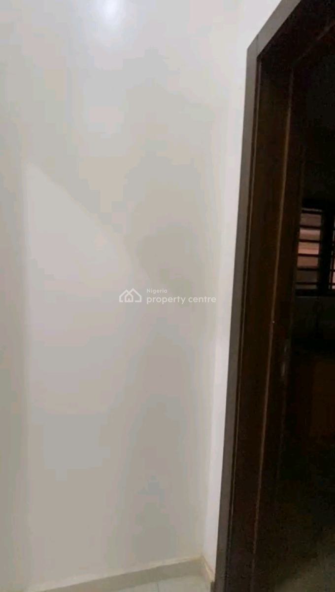 Newly Built Tastefully Spacious 3bedrm Apartment All Tilled Pop, Soluyi, Gbagada, Lagos, Flat / Apartment for Rent