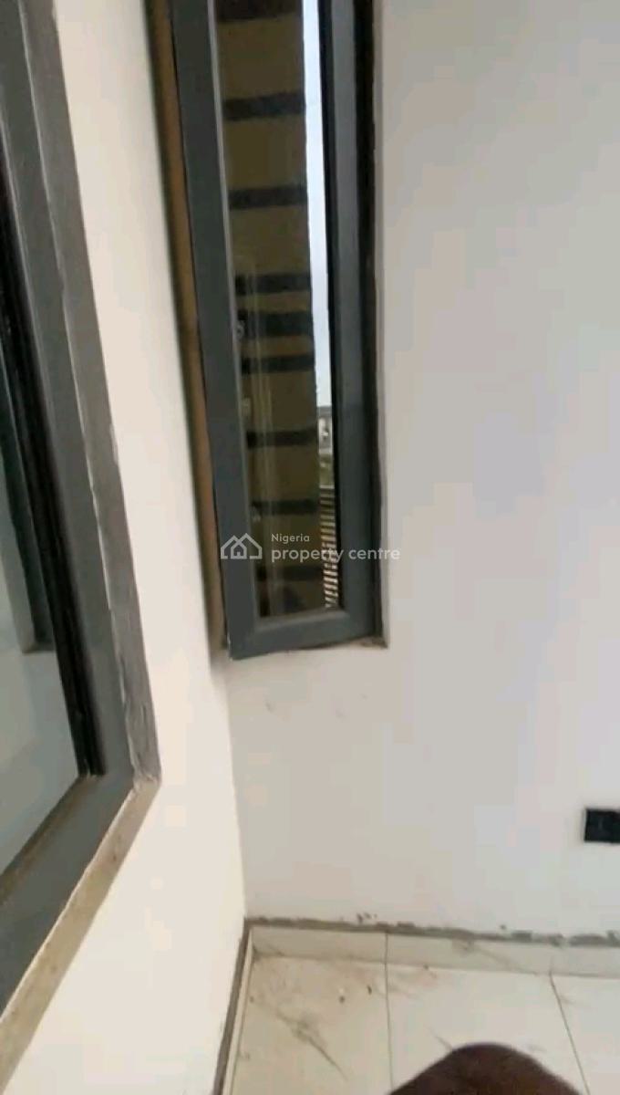 Newly Built Tastefully Spacious 3bedrm Apartment All Tilled Pop, Soluyi, Gbagada, Lagos, Flat / Apartment for Rent