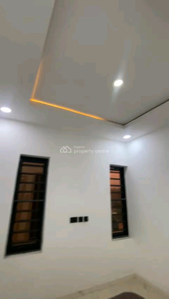 Newly Built Tastefully Spacious 3bedrm Apartment All Tilled Pop, Soluyi, Gbagada, Lagos, Flat / Apartment for Rent