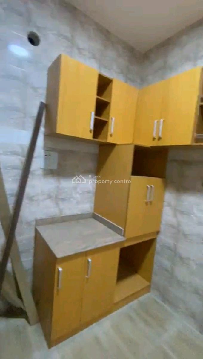 Newly Built Tastefully Spacious 3bedrm Apartment All Tilled Pop, Soluyi, Gbagada, Lagos, Flat / Apartment for Rent