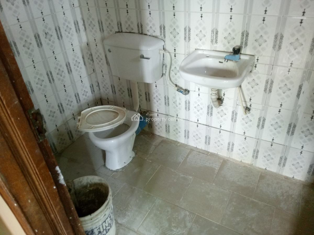 a Spacious and Newly Renovated 3 Bedroom Flat (upstairs), Off The Alagbole-akute Road, Ojodu, Lagos, Flat / Apartment for Rent