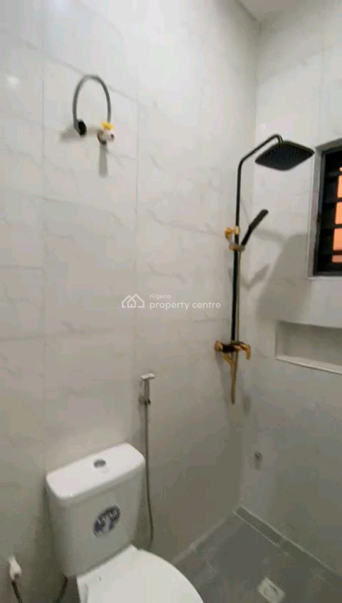 Newly Built Tastefully Spacious 2bedrm Apartment Ground Flat, Soluyi, Gbagada, Lagos, Flat / Apartment for Rent