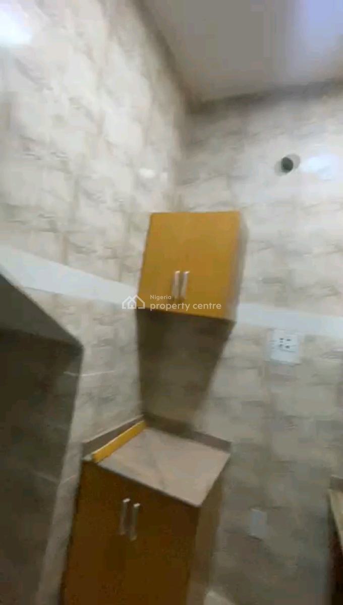 Newly Built Tastefully Spacious 2bedrm Apartment Ground Flat, Soluyi, Gbagada, Lagos, Flat / Apartment for Rent