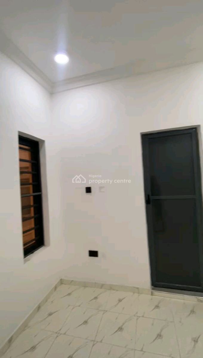 Newly Built Tastefully Spacious 2bedrm Apartment Ground Flat, Soluyi, Gbagada, Lagos, Flat / Apartment for Rent