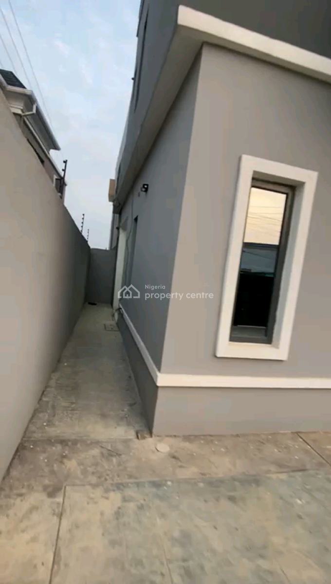 Newly Built Tastefully Spacious 2bedrm Apartment Ground Flat, Soluyi, Gbagada, Lagos, Flat / Apartment for Rent