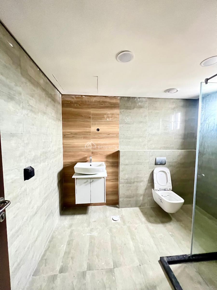 Luxury 4 Bed Apartment with Gym, Pool & Rooftop, in a Secured Location in Banana Island, Ikoyi, Lagos, Flat / Apartment for Rent