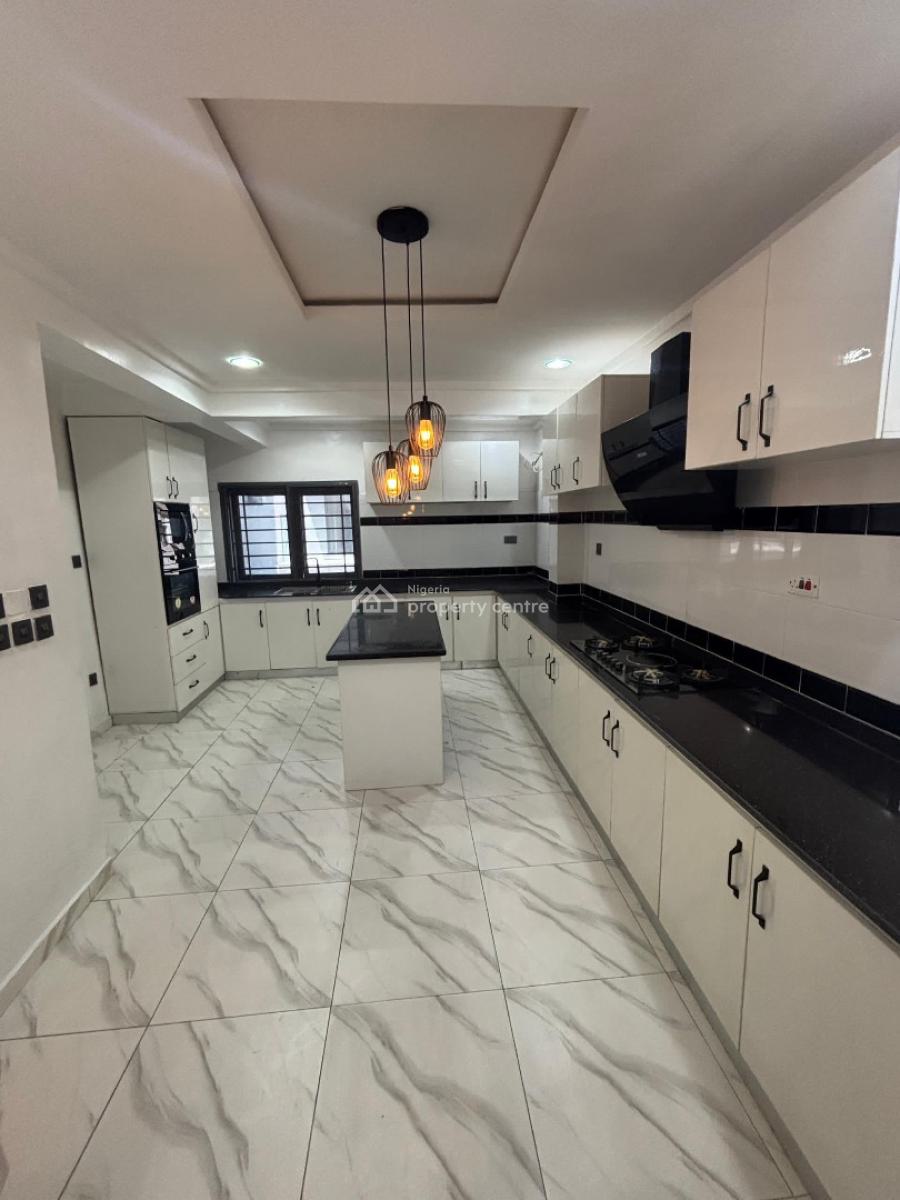 Sophisticated 4 Bedroom Terrace  Duplex with a Bq Family Friendly, Ikate Elegushi, Lekki, Lagos, Terraced Duplex for Sale