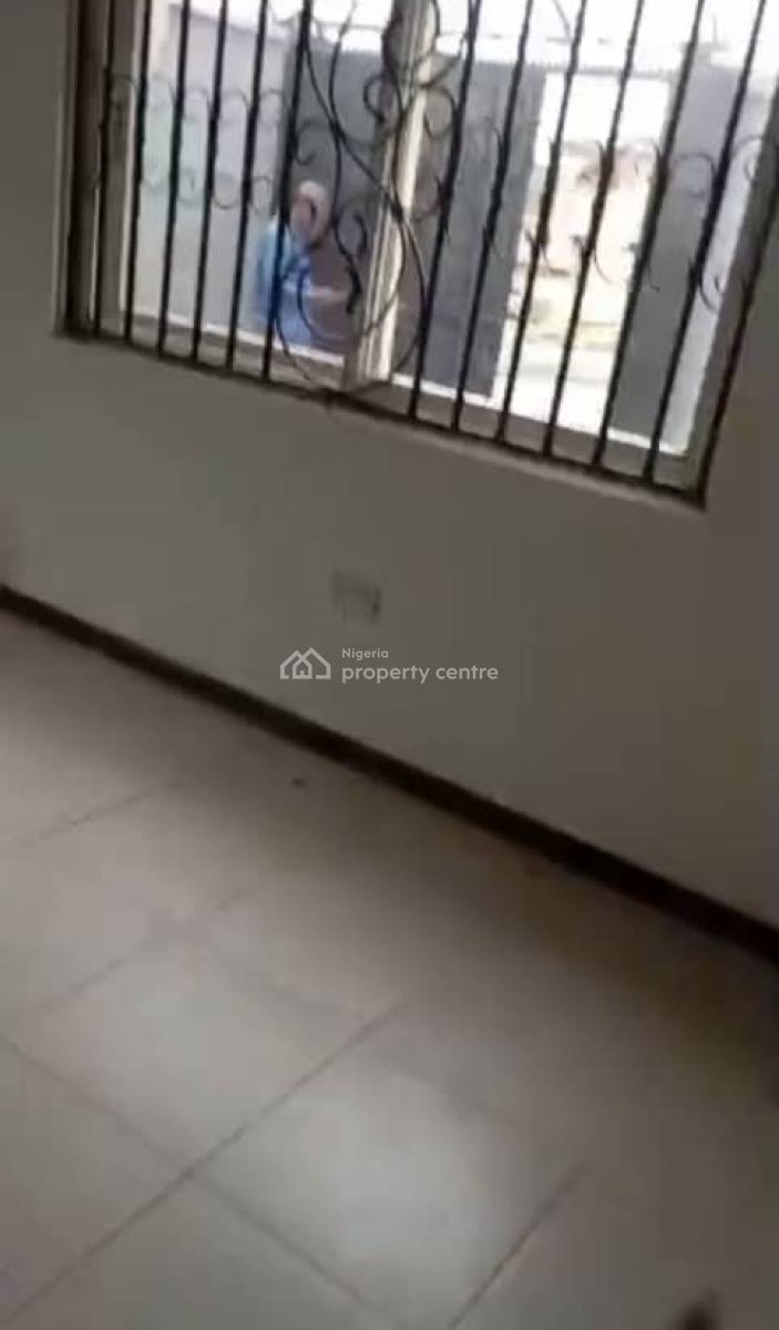 4bed Duplex with Miniflat, Magodo Gra Phase 2 Estate, Gra Phase 2, Magodo, Lagos, Semi-detached Duplex for Rent
