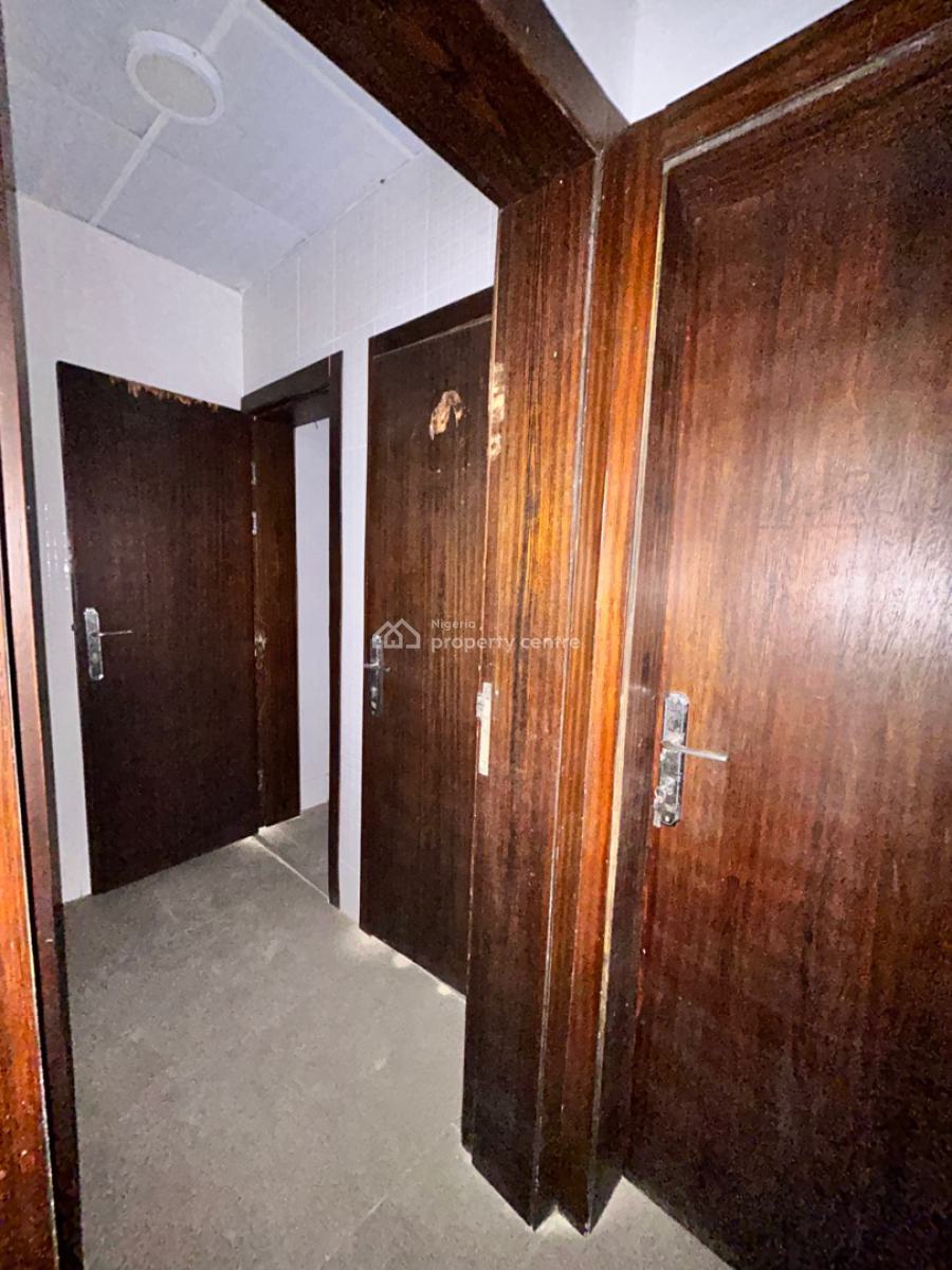 Office Space on The Sixth Floor with an Elevator,kitchen,toilets, Lbs, Ajah, Lagos, Office Space for Rent