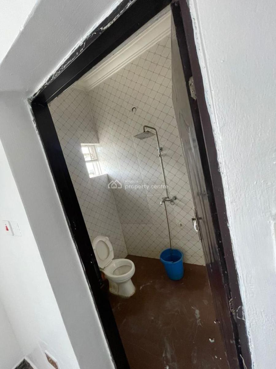 Well Built 2 Bedroom Apartment, Sangotedo, Ajah, Lagos, Flat / Apartment for Rent