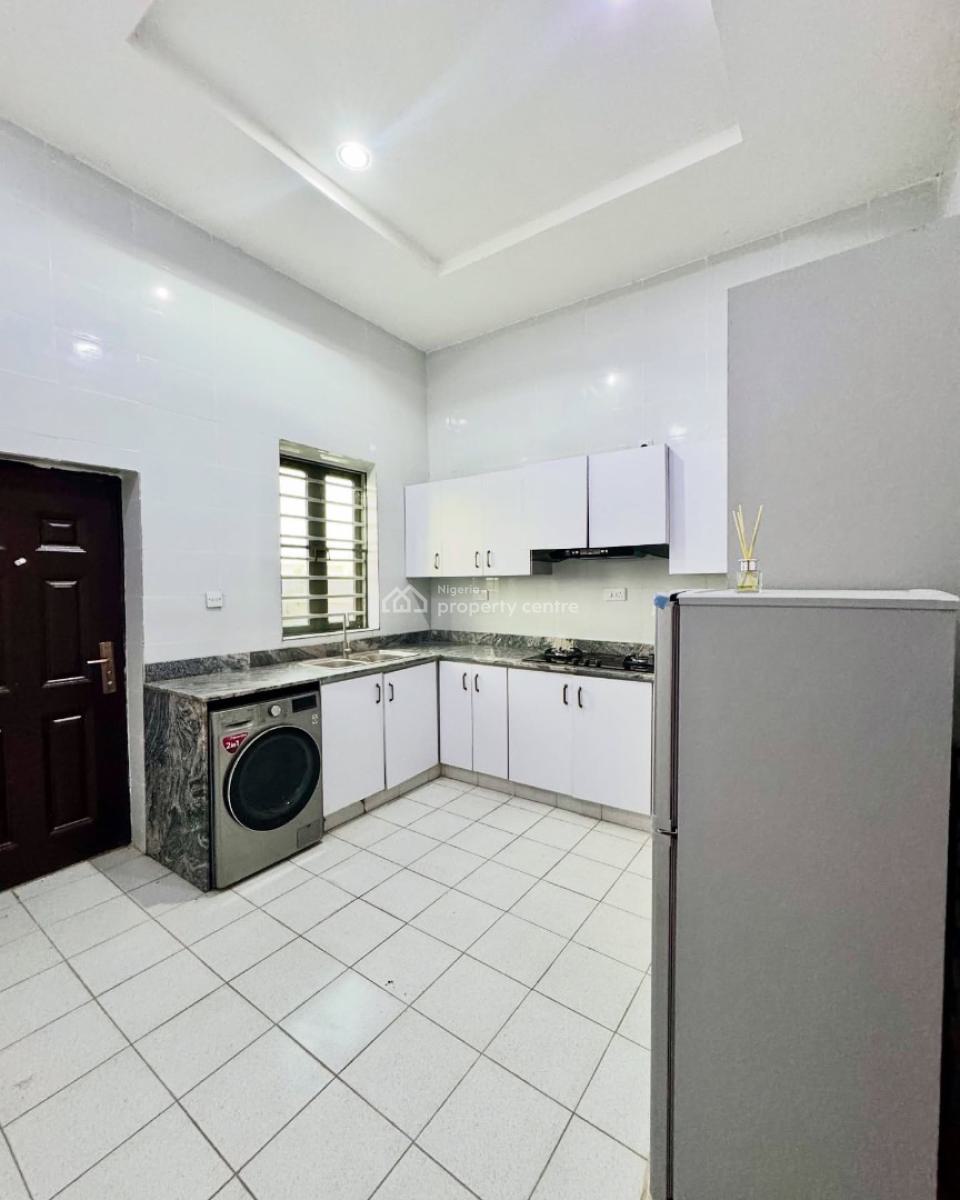 4 Bedroom Terrace, Orchid Road, Lekki, Lagos, Terraced Duplex for Sale