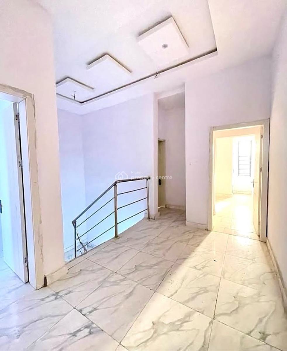 3 Bedroom Terrace, Abraham Adesanya Axis, Ajah, Lagos, Terraced Duplex for Sale