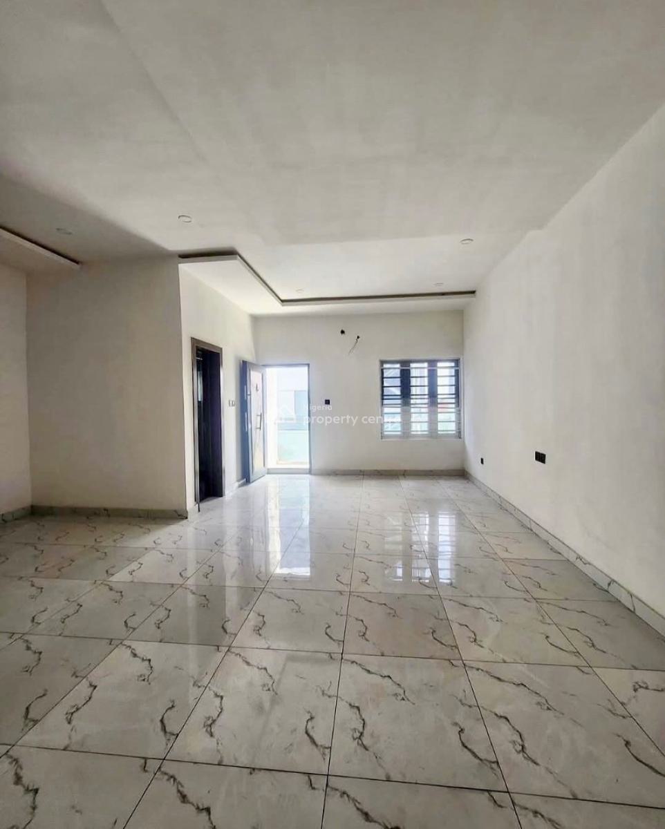 Fully-serviced 4-bed Terrace, Mobile Road, Lekki, Lagos, Terraced Duplex for Rent