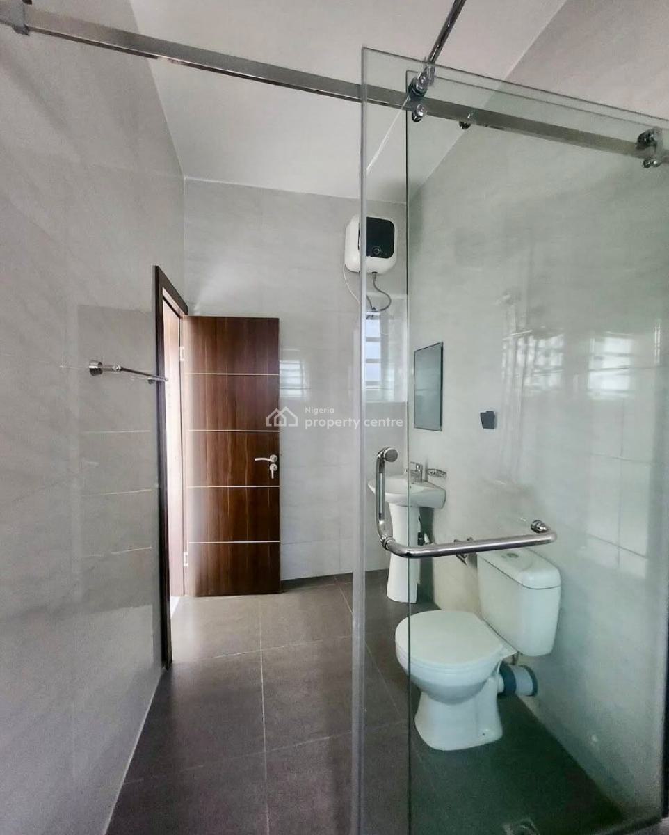 Fully-serviced 4-bed Terrace, Mobile Road, Lekki, Lagos, Terraced Duplex for Rent