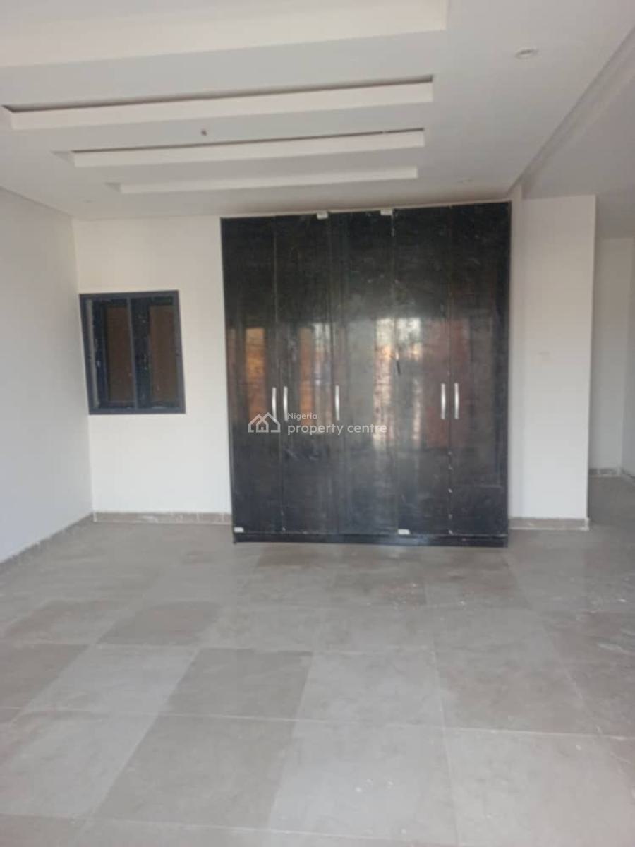 3 Bedroom Flat with Bq, Ikota Gra Extension Off Mobil Road, Lekki, Lagos, Flat / Apartment for Rent
