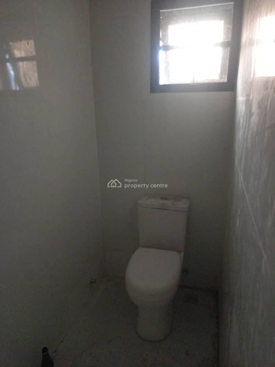 3 Bedroom Flat with Bq, Ikota Gra Extension Off Mobil Road, Lekki, Lagos, Flat / Apartment for Rent