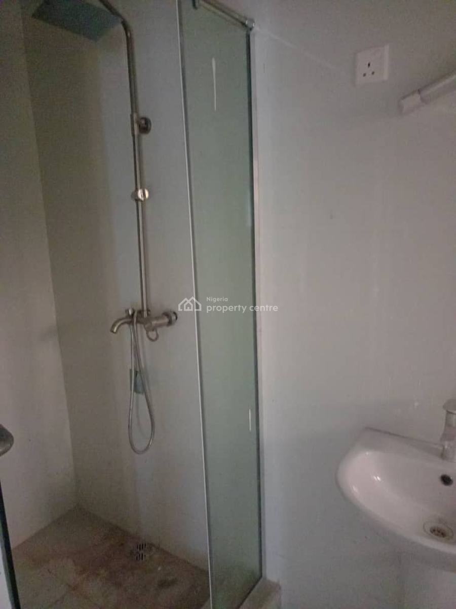 3 Bedroom Flat with Bq, Ikota Gra Extension Off Mobil Road, Lekki, Lagos, Flat / Apartment for Rent