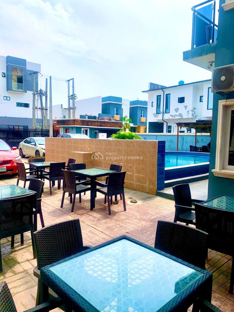 Beautiful and Amiable with Swimming Pool, Eliza Beth Street, Ado, Ajah, Lagos, Mini Flat (room and Parlour) Short Let
