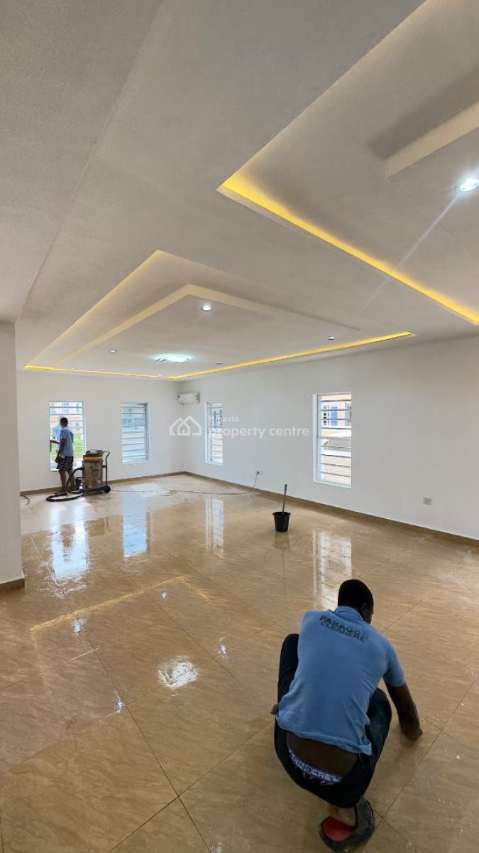 Neatly Renovated 4 Bedroom Semi Detached Duplex + Bq, Mabushi, Mabushi, Abuja, Semi-detached Duplex for Rent