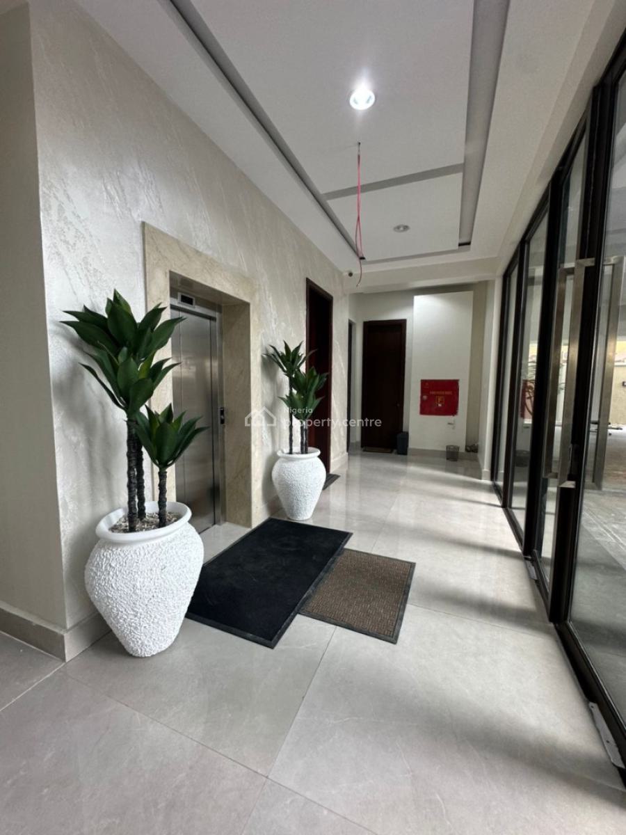 Contemporary 3bedroom Apartment, Lekki Phase 1, Lekki, Lagos, Flat / Apartment for Sale