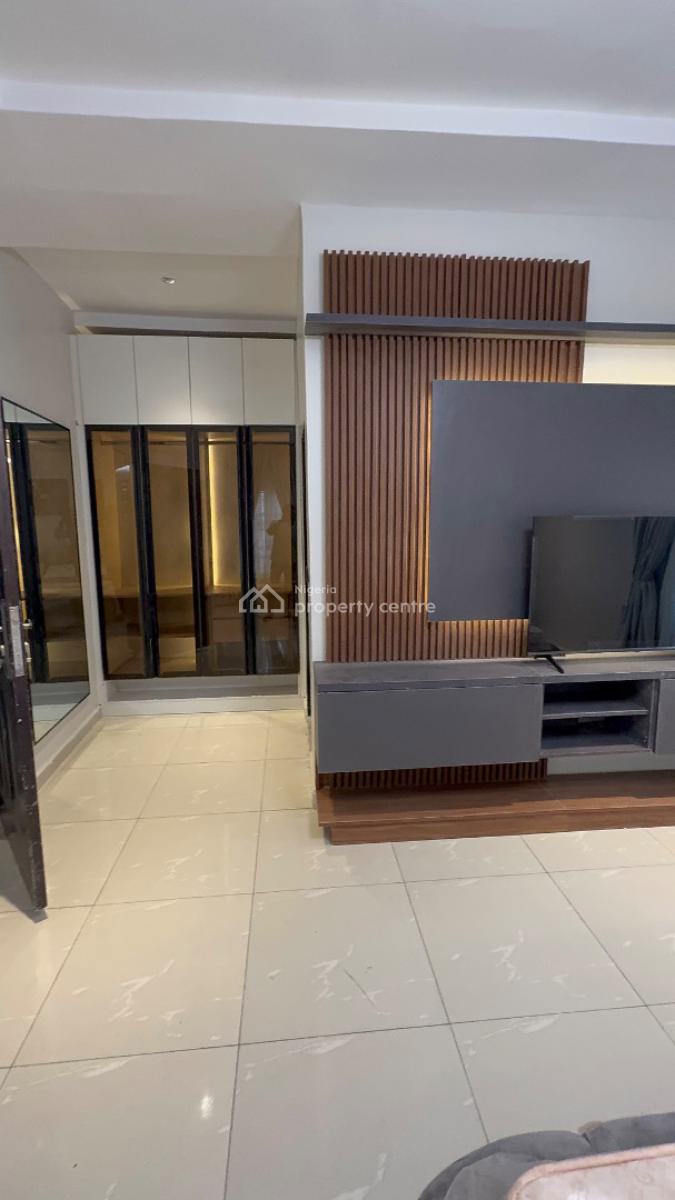 Luxury Fully Furnished 2bedroom Flat in a Nice Quiet Neighborhood, Gilmore, Jahi, Abuja, Flat / Apartment for Sale