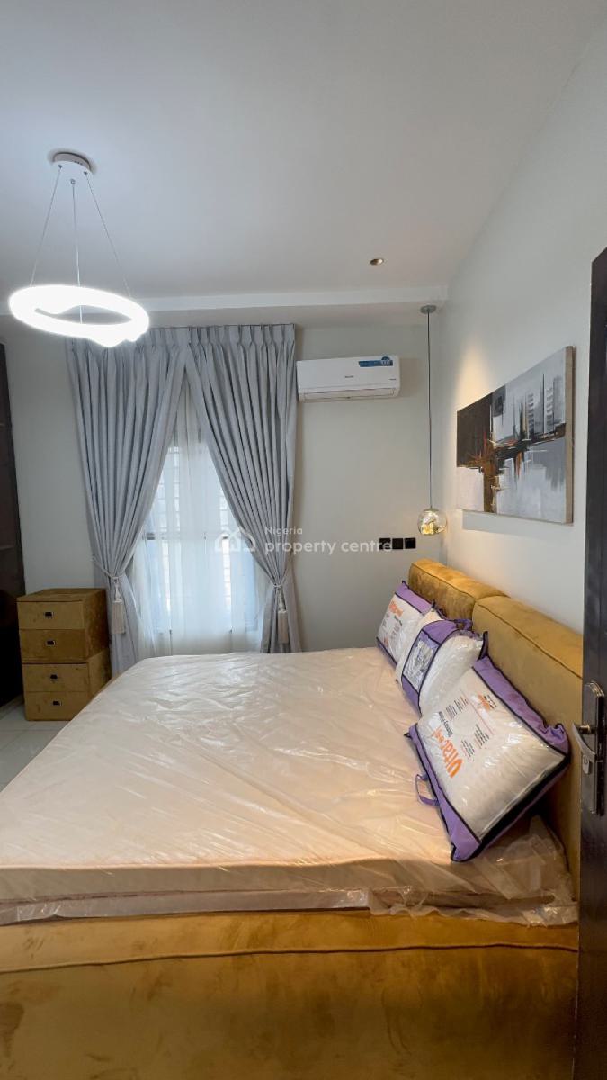 Luxury Fully Furnished 2bedroom Flat in a Nice Quiet Neighborhood, Gilmore, Jahi, Abuja, Flat / Apartment for Sale