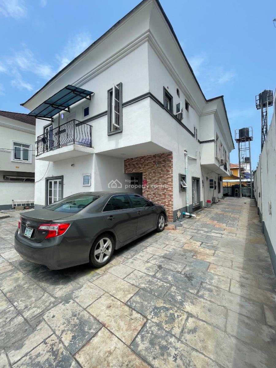 Self Service 2 Bedroom, Off Admiralty, Lekki Phase 1, Lekki, Lagos, Flat / Apartment for Rent