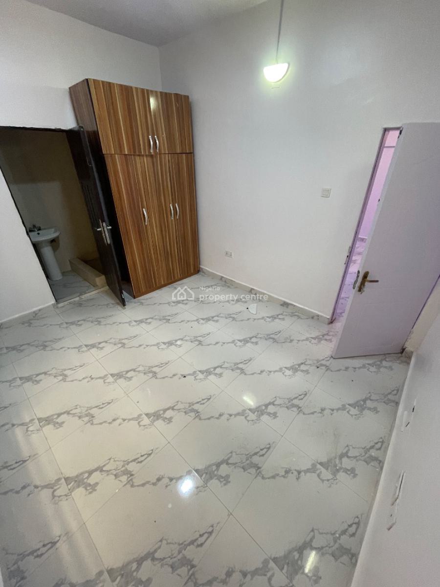 Self Service 2 Bedroom, Off Admiralty, Lekki Phase 1, Lekki, Lagos, Flat / Apartment for Rent