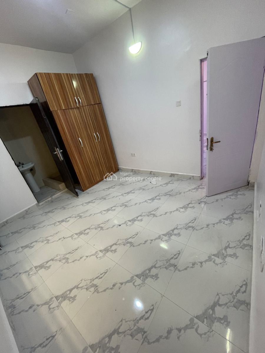 Self Service 2 Bedroom, Off Admiralty, Lekki Phase 1, Lekki, Lagos, Flat / Apartment for Rent
