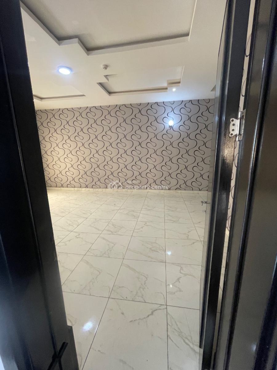 3 Bedroom Maisonnette, Right Hand Side, Lekki Phase 1, Lekki, Lagos, Terraced Duplex for Rent