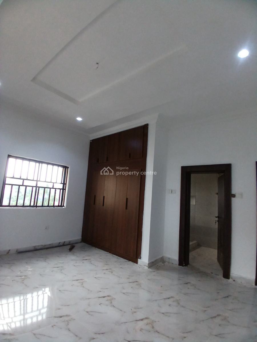 Well Renovated 3 Bedroom Block of Flat, Asokoro Abuja Diplomatic Zone, Asokoro District, Abuja, House for Rent