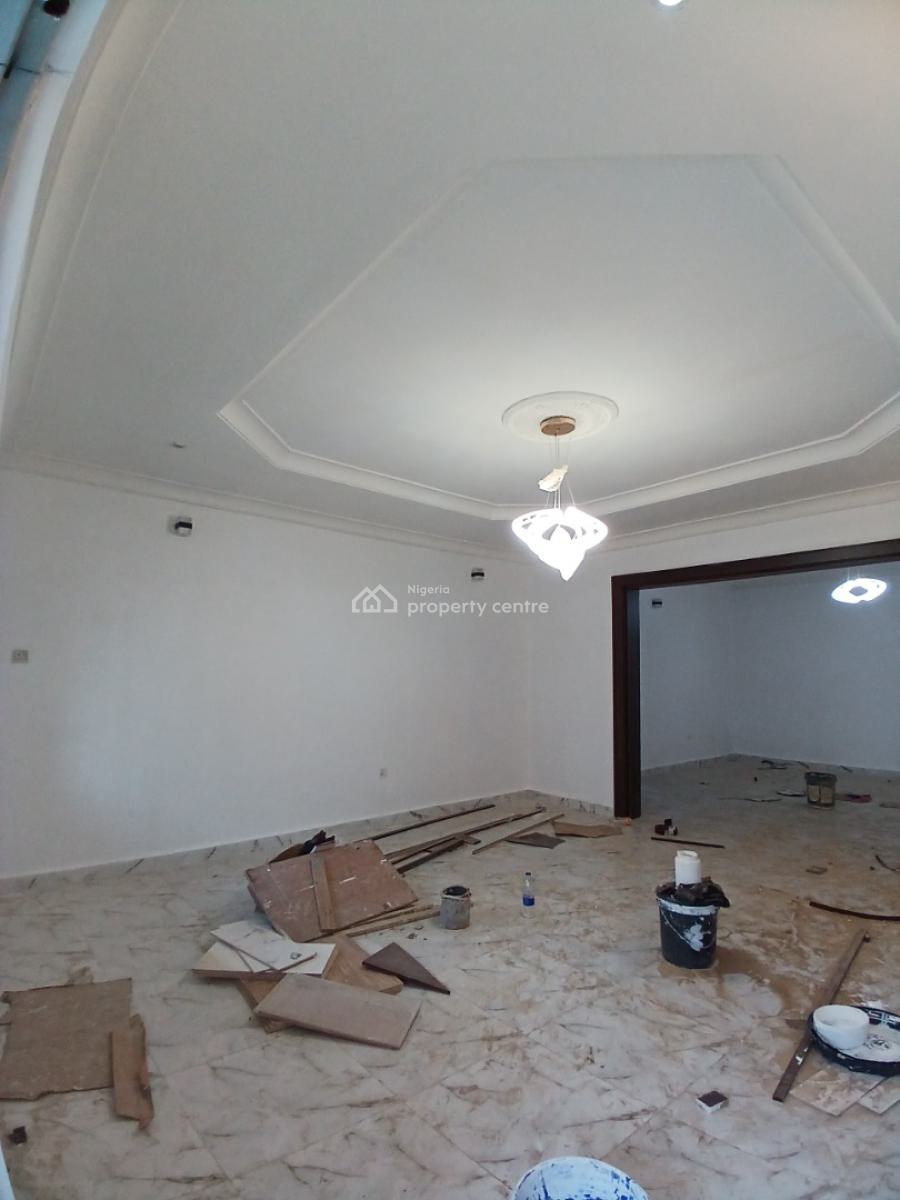 Well Renovated 3 Bedroom Block of Flat, Asokoro Abuja Diplomatic Zone, Asokoro District, Abuja, House for Rent