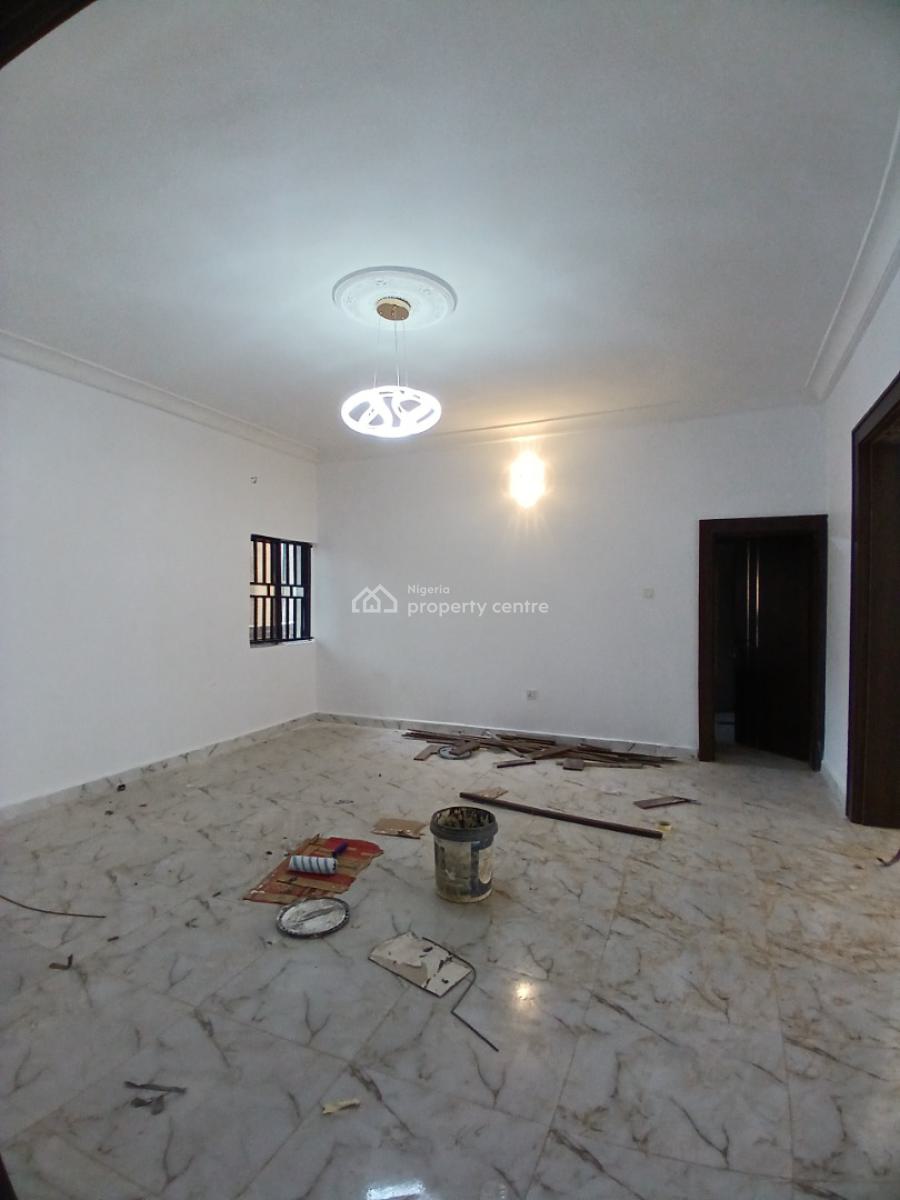 Well Renovated 3 Bedroom Block of Flat, Asokoro Abuja Diplomatic Zone, Asokoro District, Abuja, House for Rent