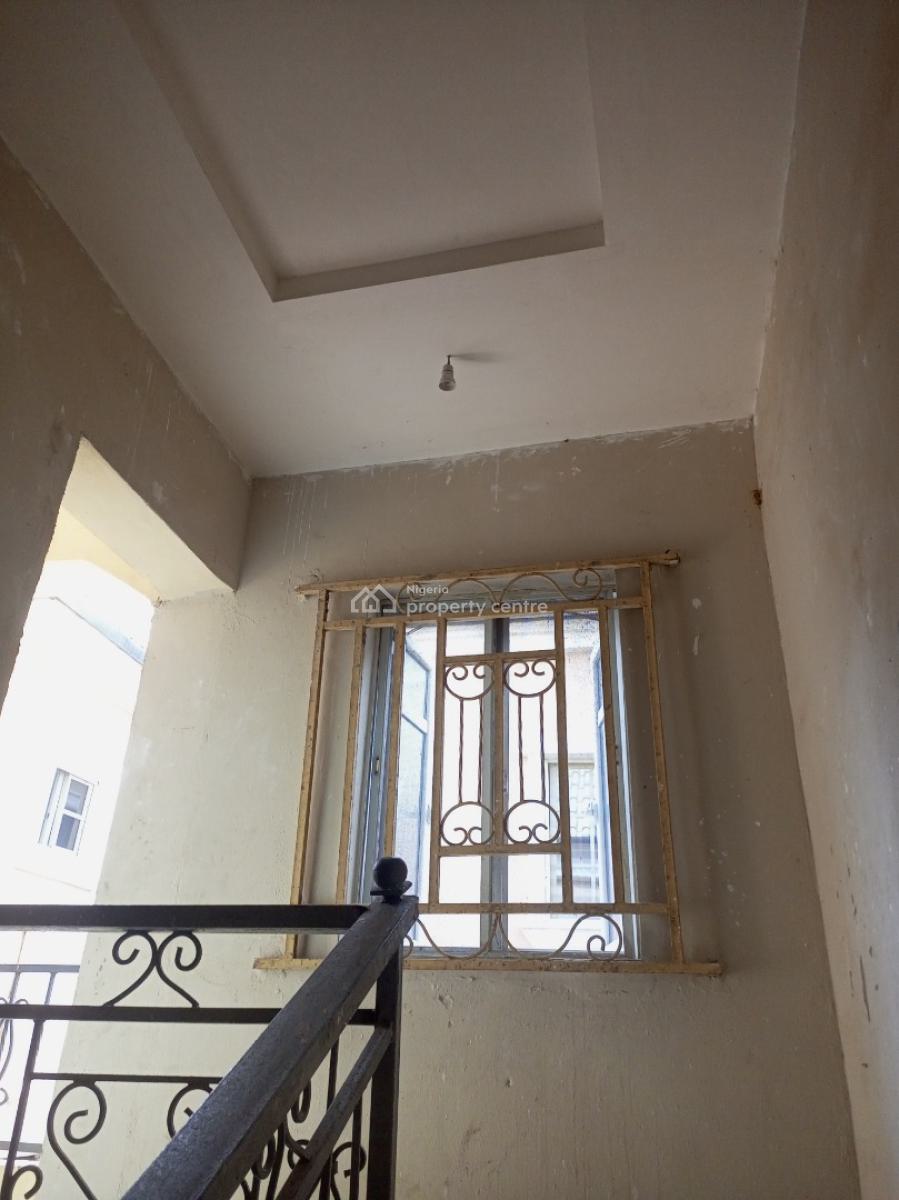 Clean Mini Flat Upstairs, Isheri Oshun, Isolo, Lagos, Mini Flat (room and Parlour) for Rent