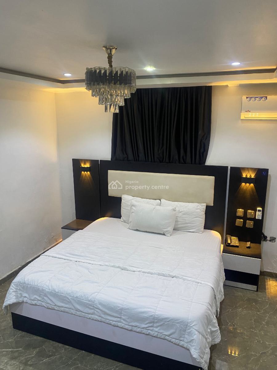 2bedroom Apartment with Swimming Pool, Allen, Ikeja, Lagos, Flat / Apartment Short Let