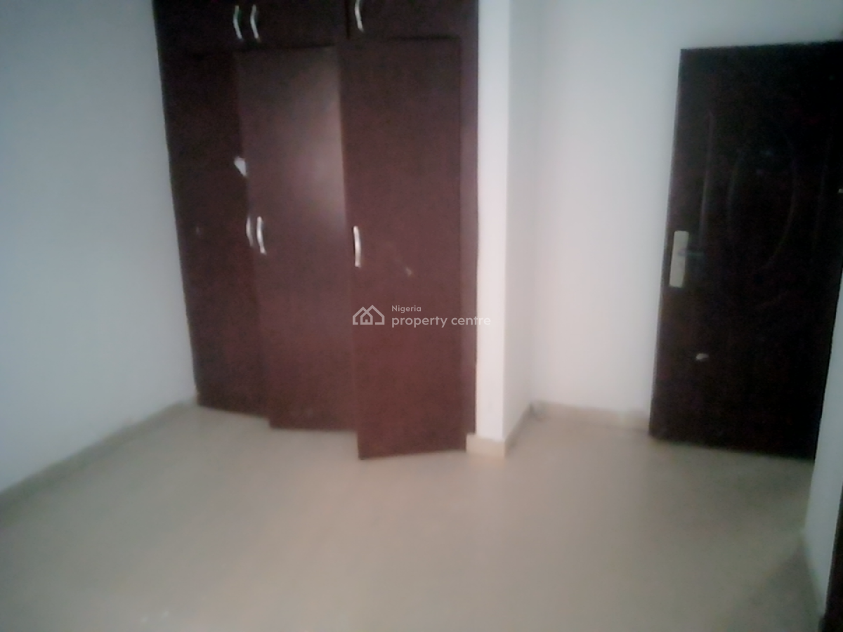 a Neatly and Massively Built 3 Bedroom Flat, Osapa, Lekki, Lagos, Flat / Apartment for Rent